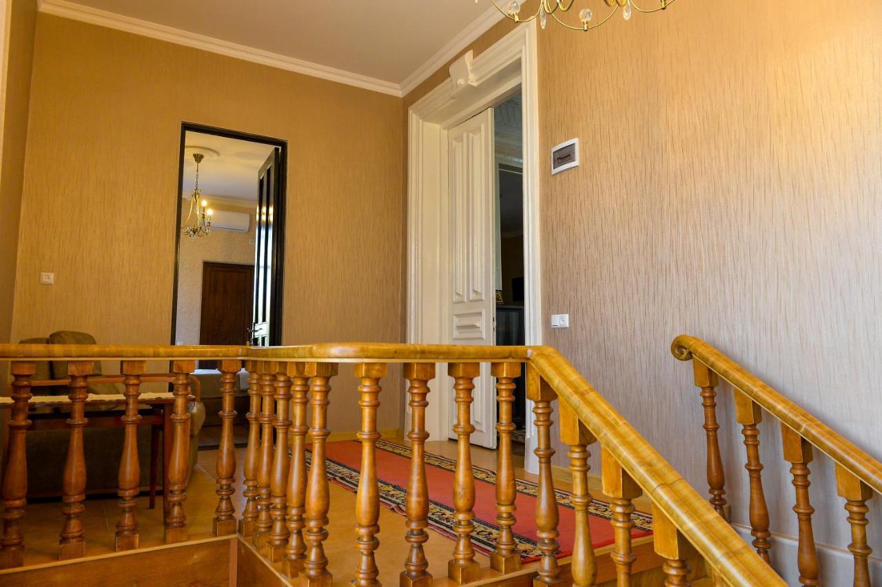 Gold Guest House Kutaisi Dış mekan fotoğraf