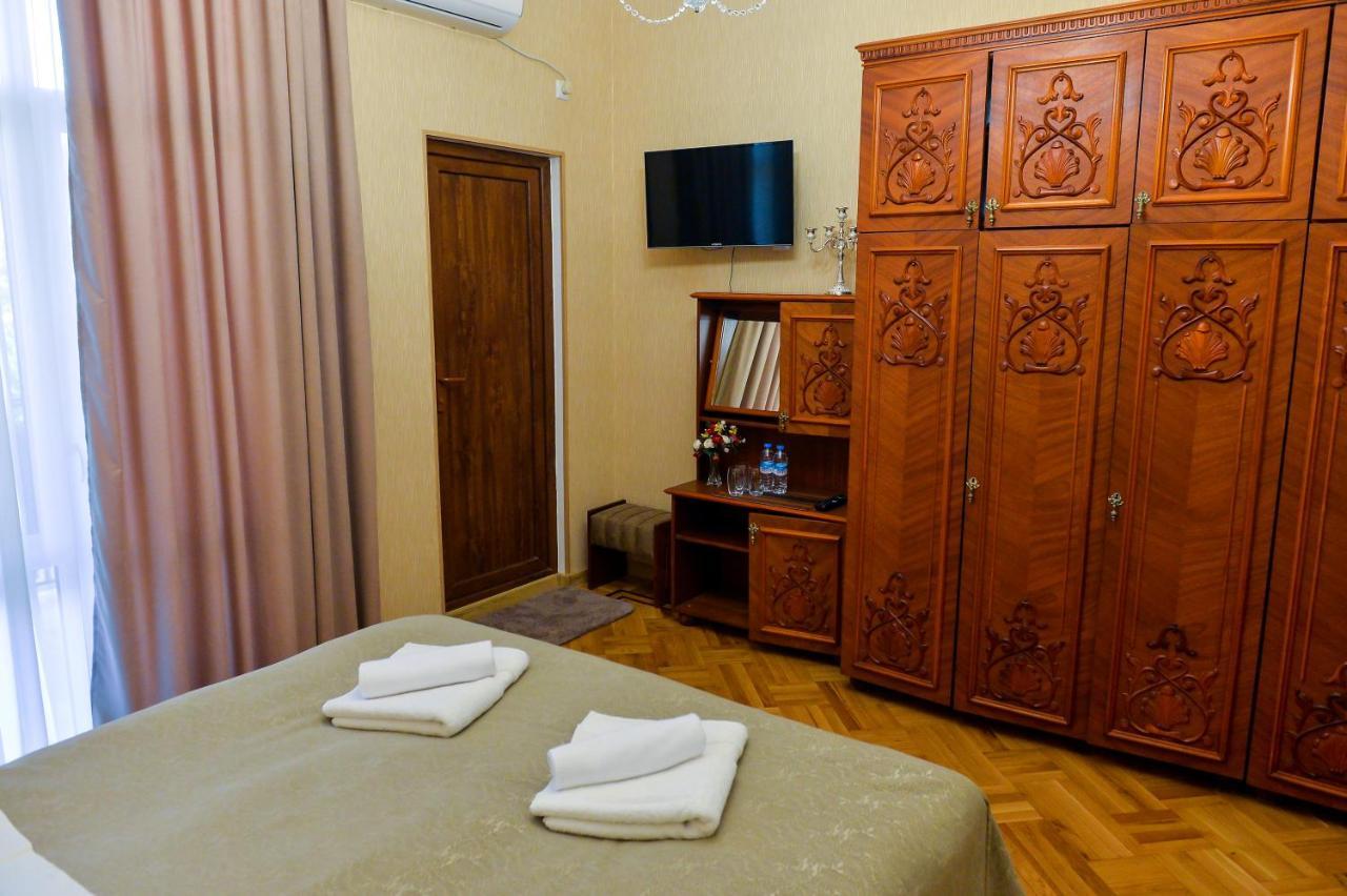Gold Guest House Kutaisi Dış mekan fotoğraf