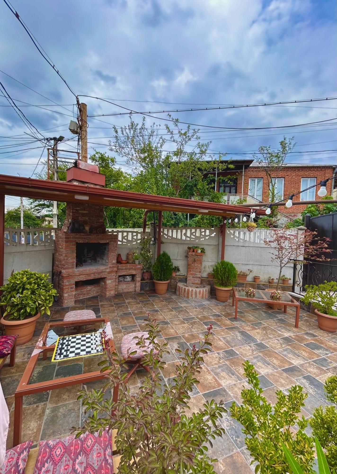 Gold Guest House Kutaisi Dış mekan fotoğraf